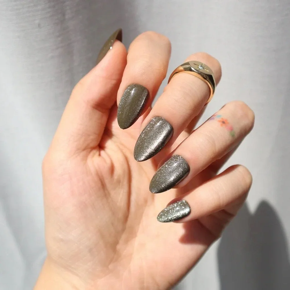 Nail Reformation Confidence at Your Fingertips 32 Piece‎ Press On Nails Glitter